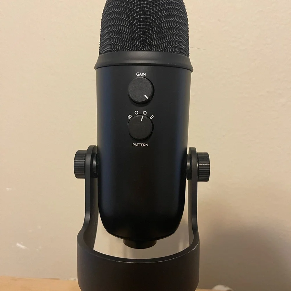 Yeti Black USB Microphone